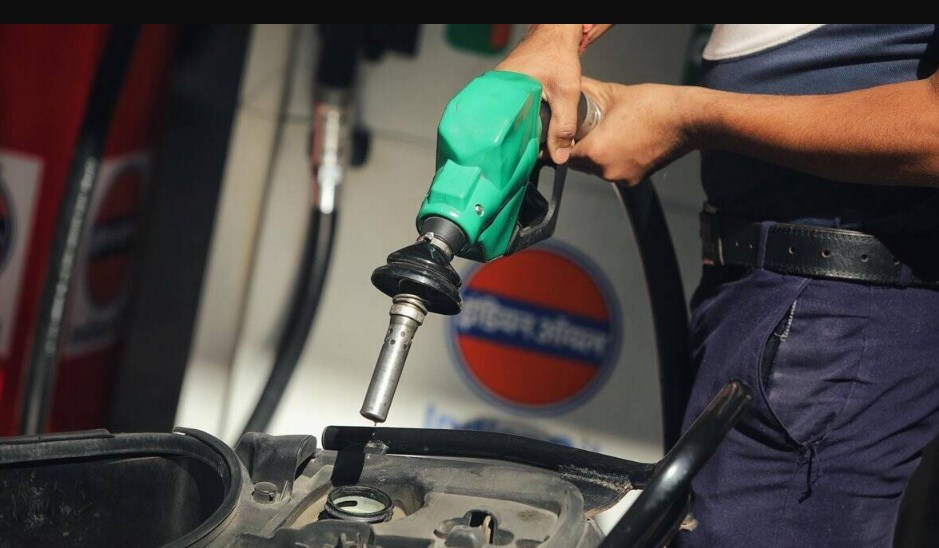 petrol and diesel prices in Sri Lanka
