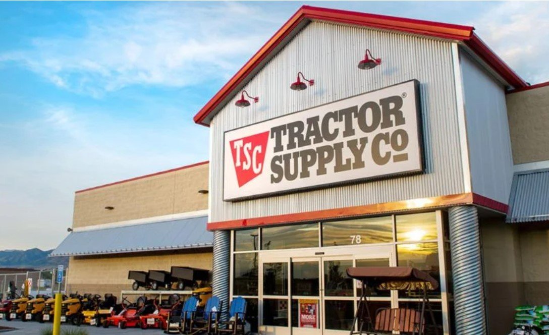 Tractor Supply Close on Sunday