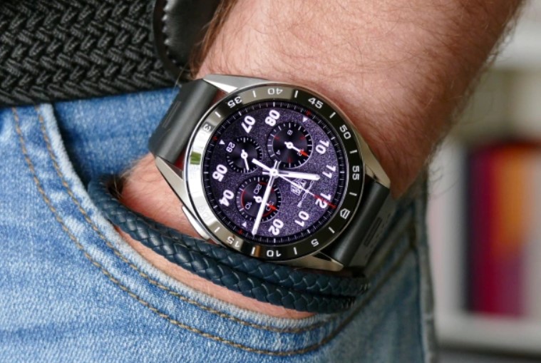 Tag Heuer Smart Watch: The Ultimate Connected Calibre E4
