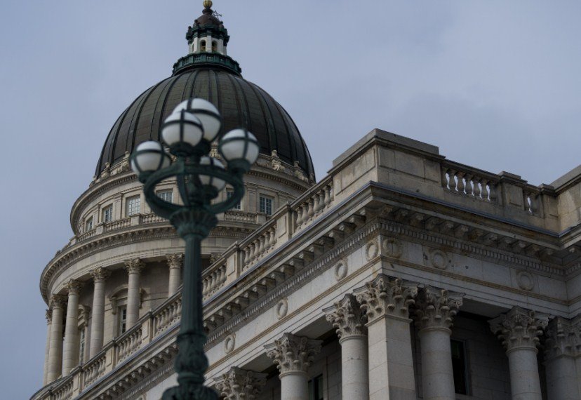Utah bill aims to keep elected officials’ calendars private